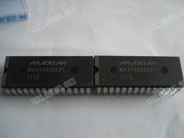MAX1480