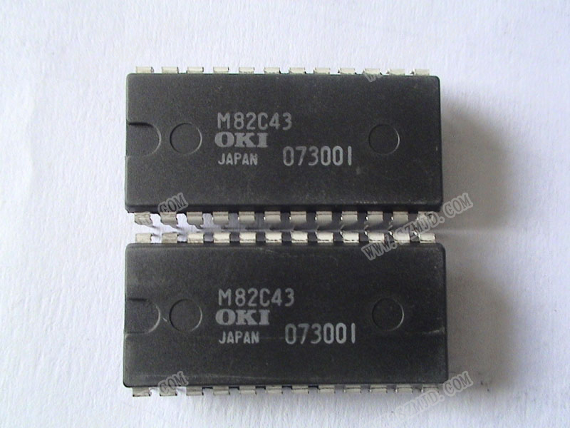 MSM82C43
