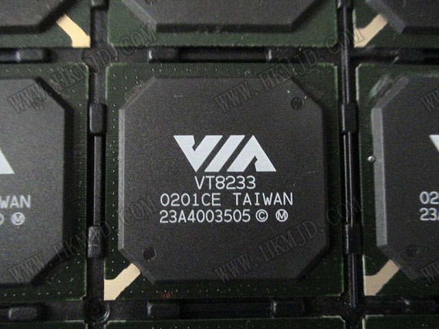 VT8233