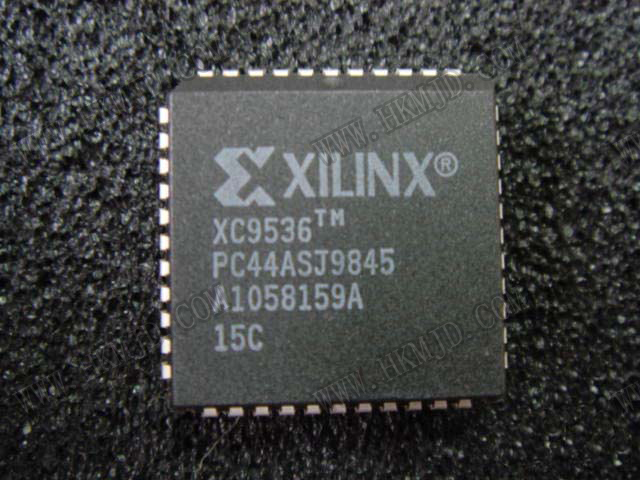 XC9536-15PC44C