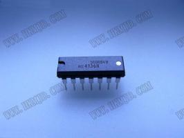 RC4136N